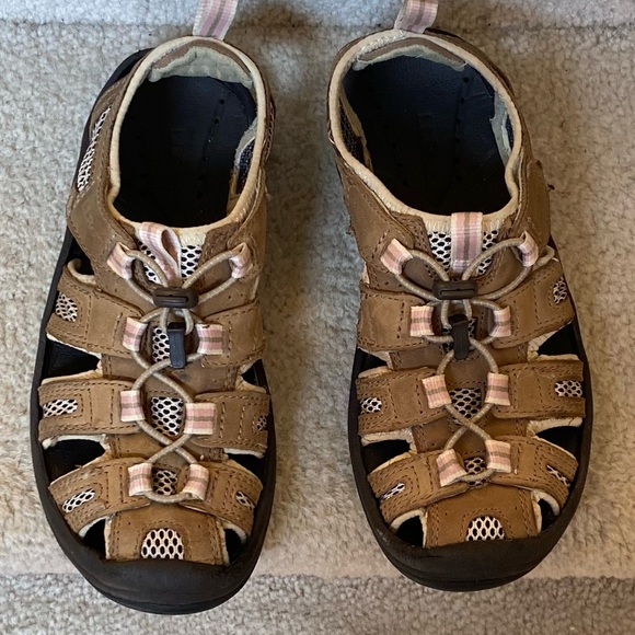 LL BEAN SHOES/ LL BEAN WOMENS HIKING SANDALS/ COLOR LIGHT BROWN/ SIZE 7M - Picture 7 of 7